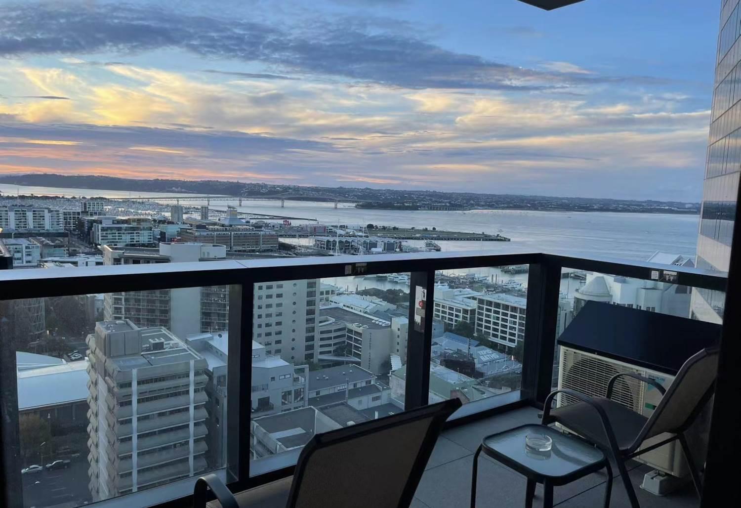 Gorgeous Seaview 2 Bedroom Apartment In Auckland Cbd Kültér fotó