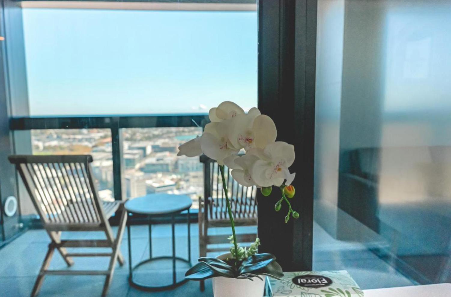 Gorgeous Seaview 2 Bedroom Apartment In Auckland Cbd Kültér fotó